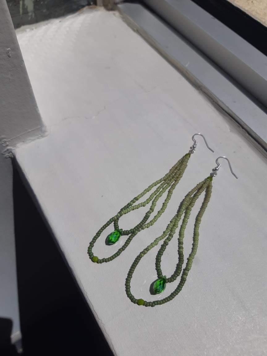 Sage loops with tear drops
