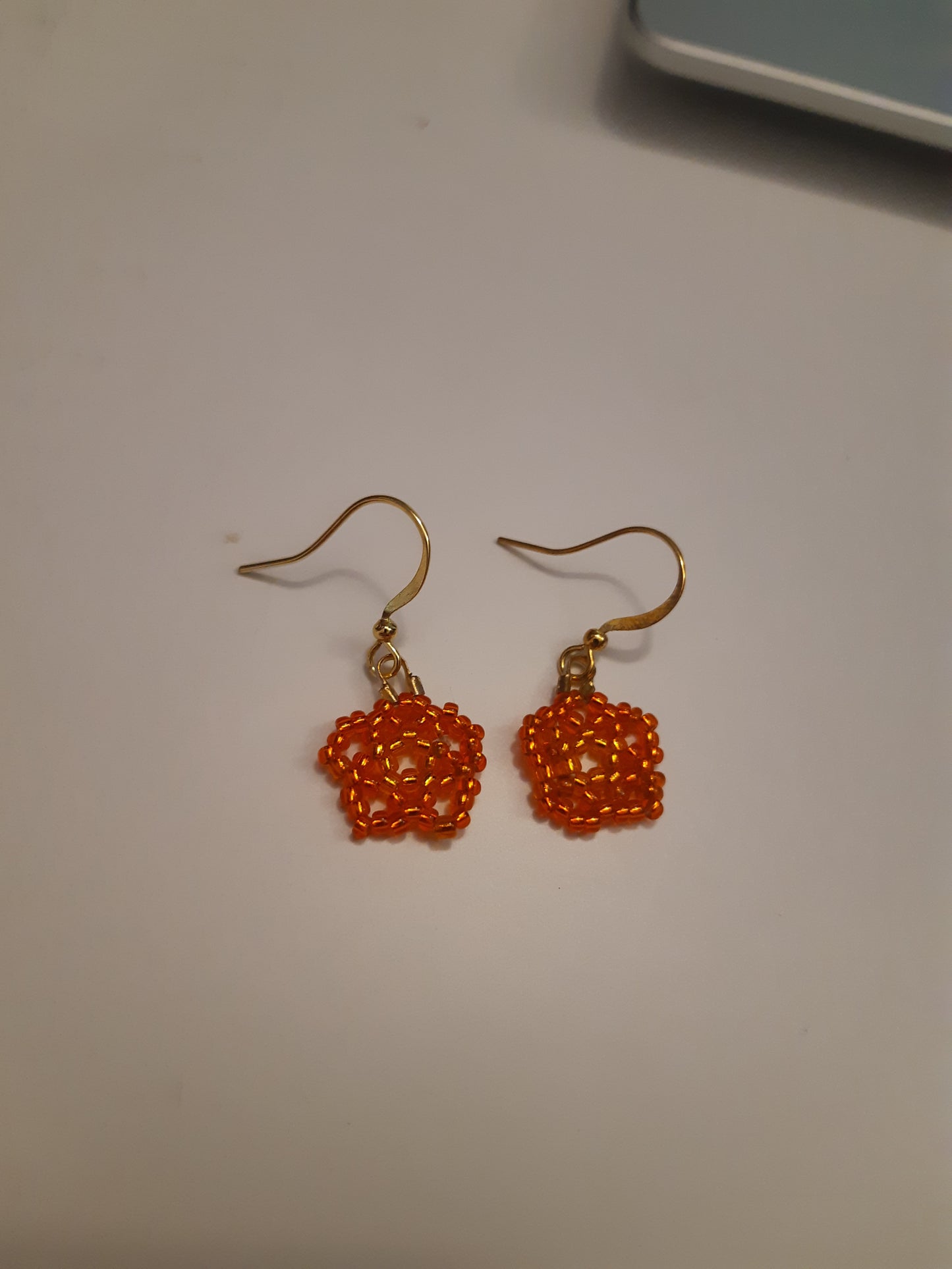 Ombre Silverlined Orange woven stars