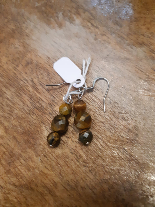 Small tigers eye drops