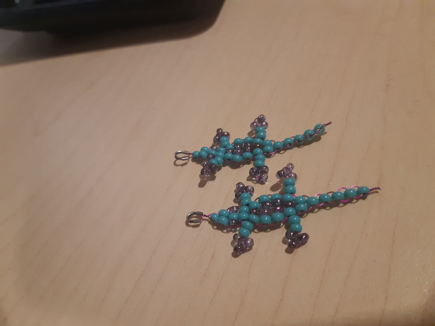 beaded gecko earrings