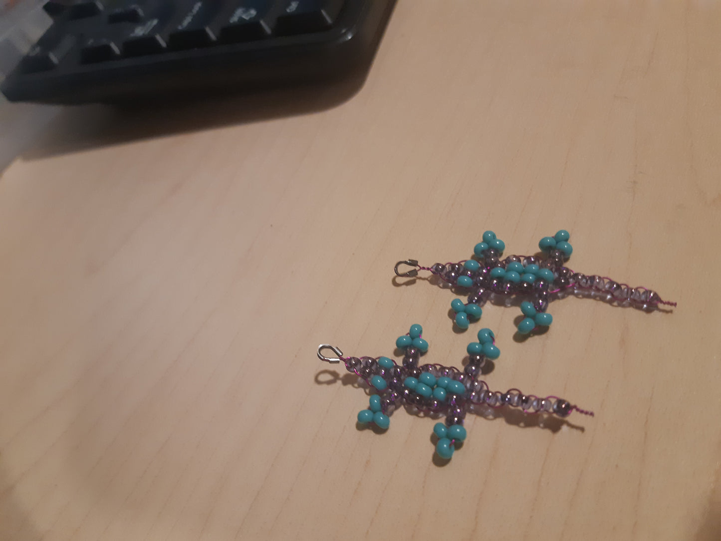 beaded gecko earrings