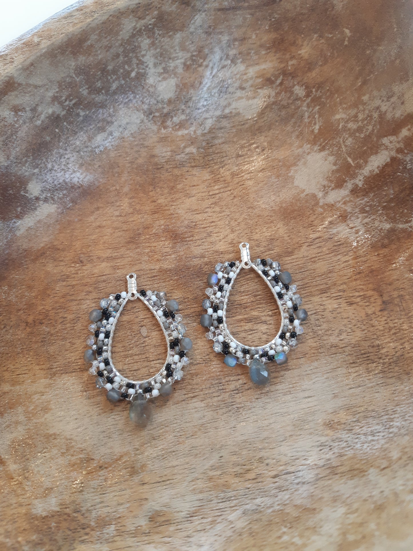 Sikw Elasa'sit - teardrop earrings