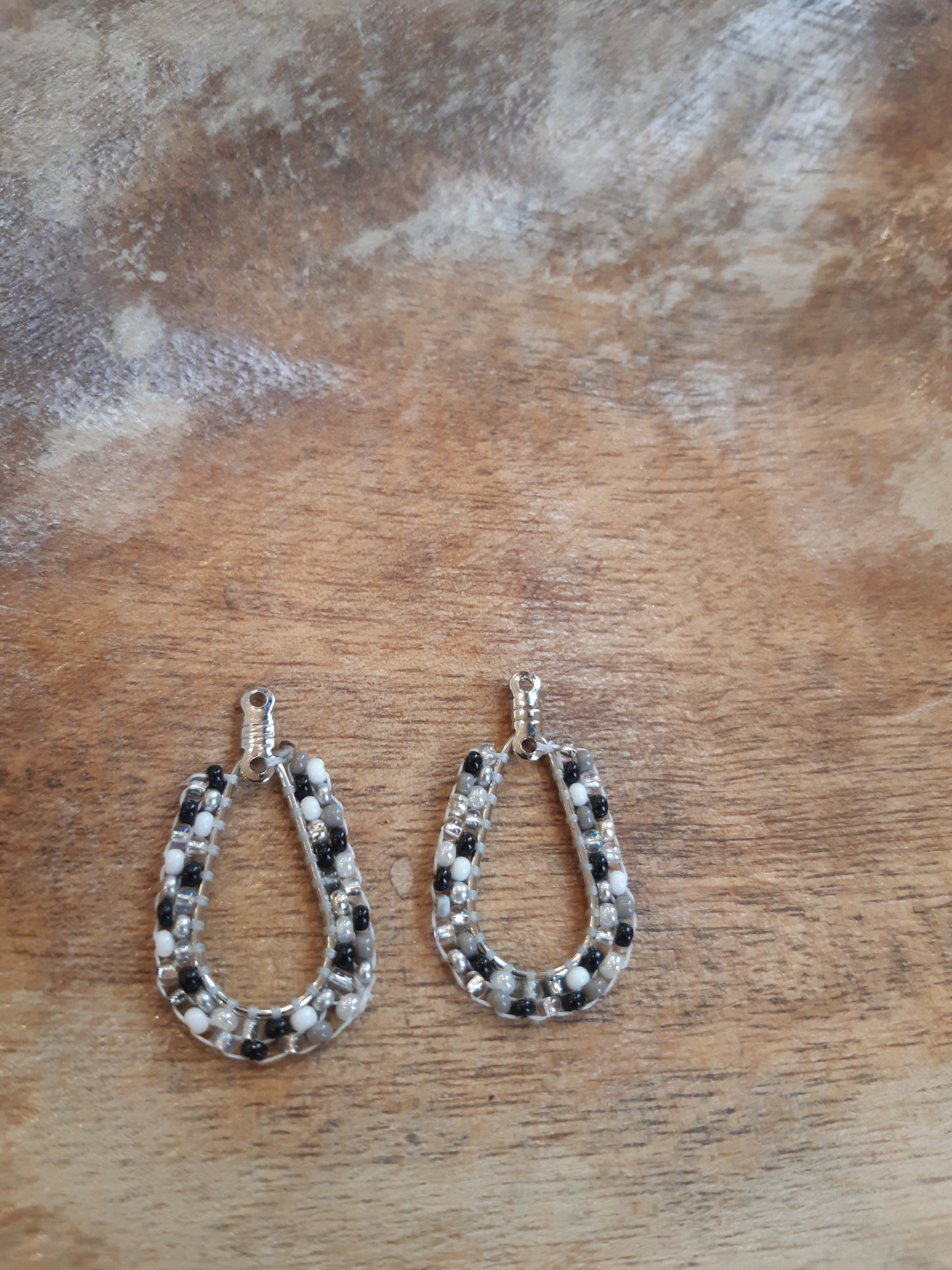 Sikw Elasa'sit - teardrop earrings
