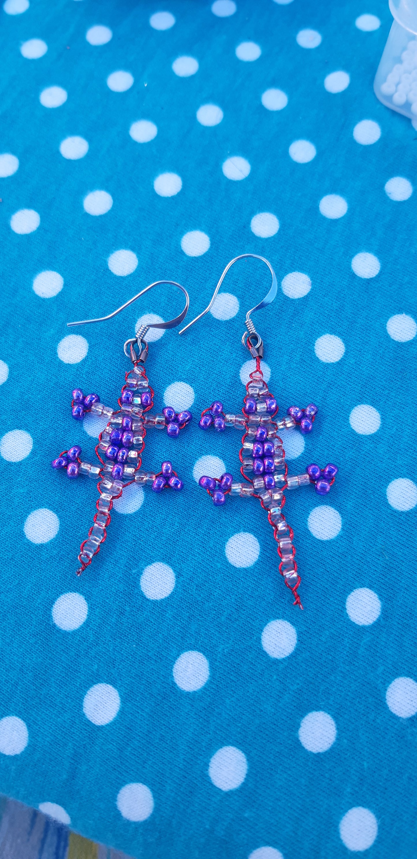 beaded gecko earrings