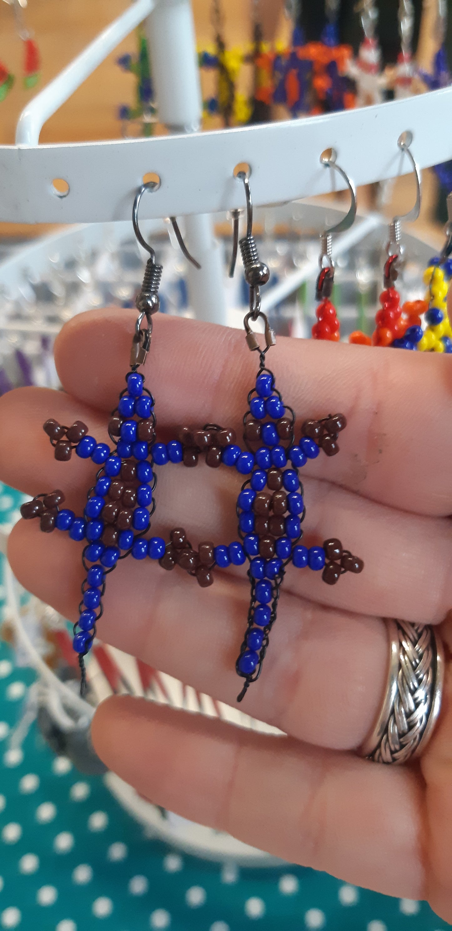 beaded gecko earrings