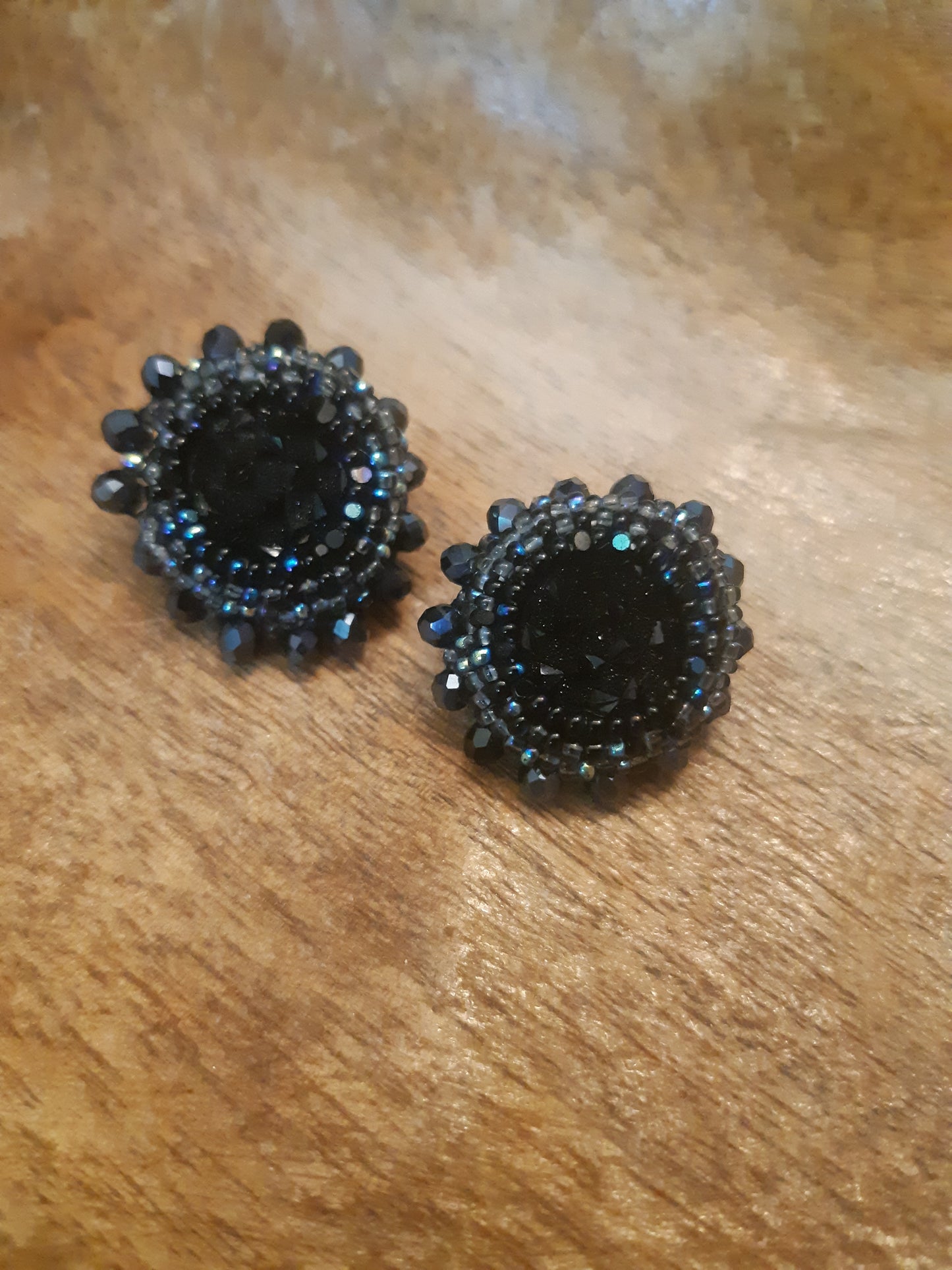 shiny studs*