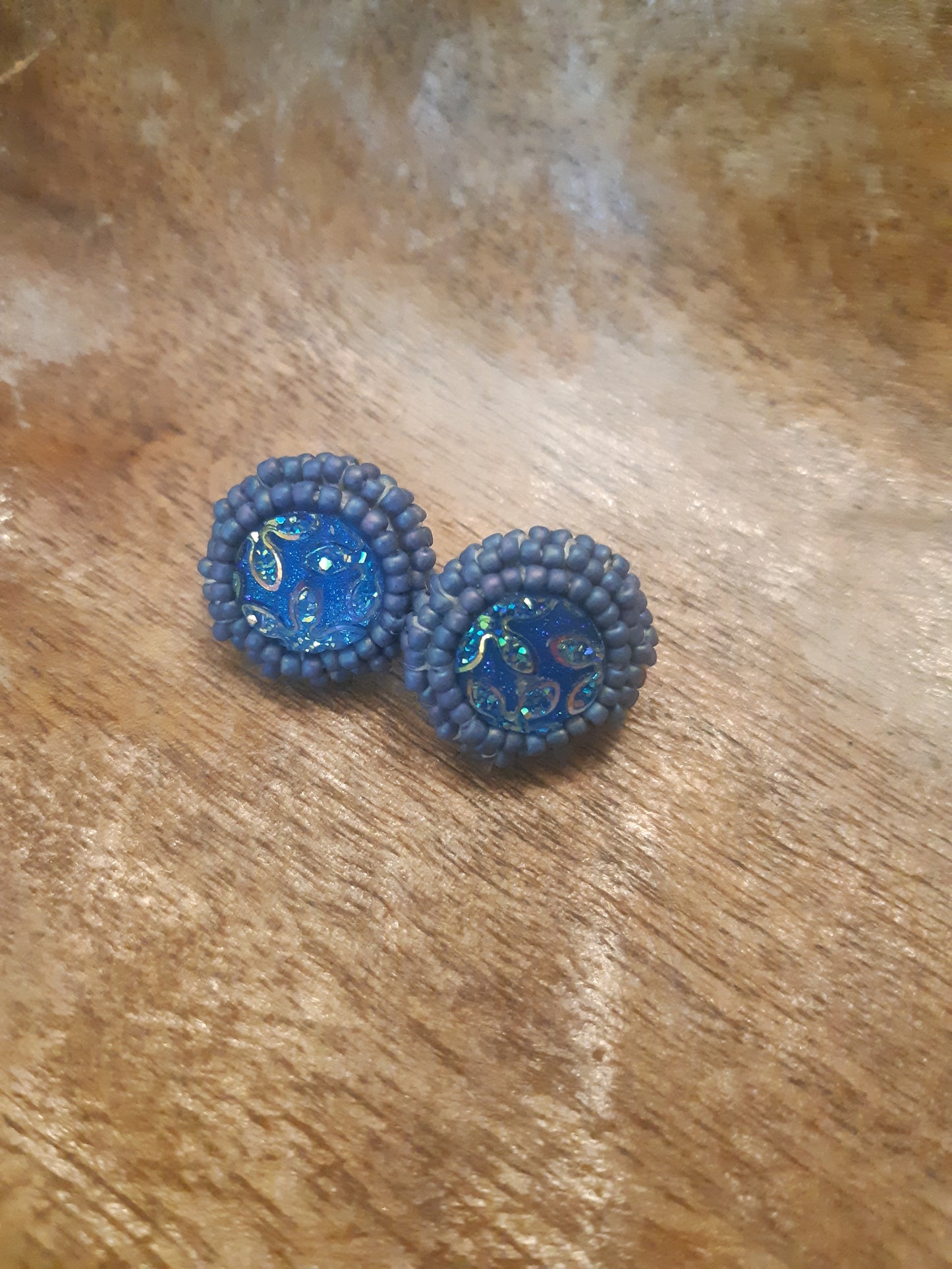 shiny studs*